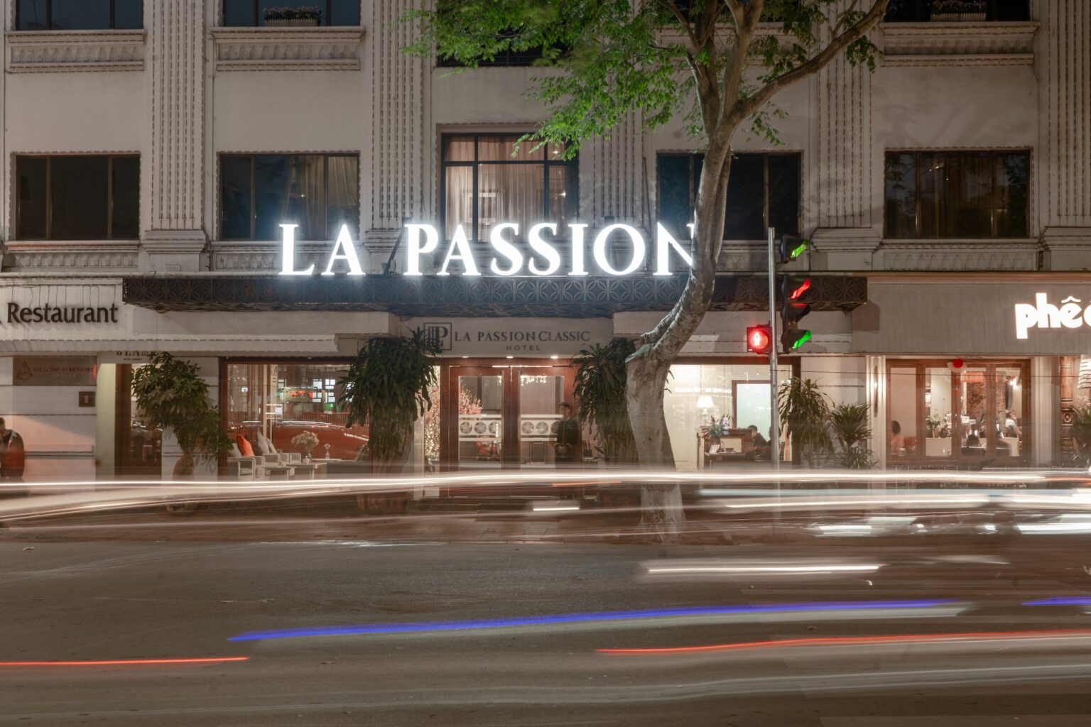 La Passion Classic - Facade